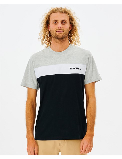 UNDERTOW PANEL TEE